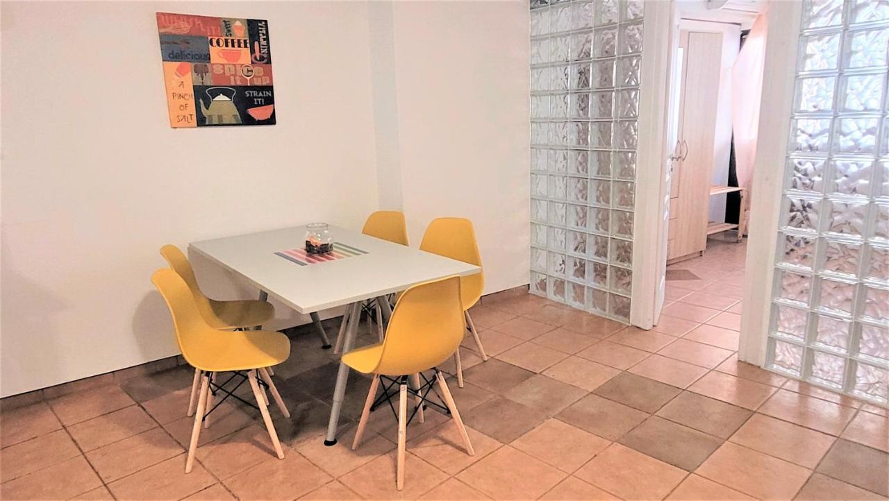 Driopon Apartment Athene Buitenkant foto